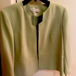 Lime green professional blazer size 14 reg. Perfect for business meeting.
